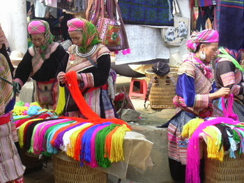 MuongHum Market